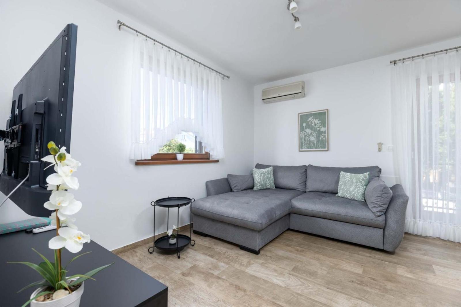 Apartment Soper - Location 300 M From The Sea